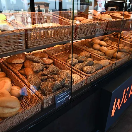 Sleep Space 24 - Tiny Spot Schillig